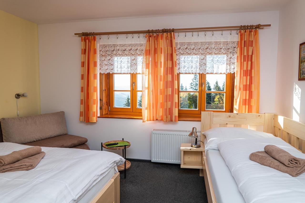 Horsky Hotel Paprsek Staré Město 외부 사진